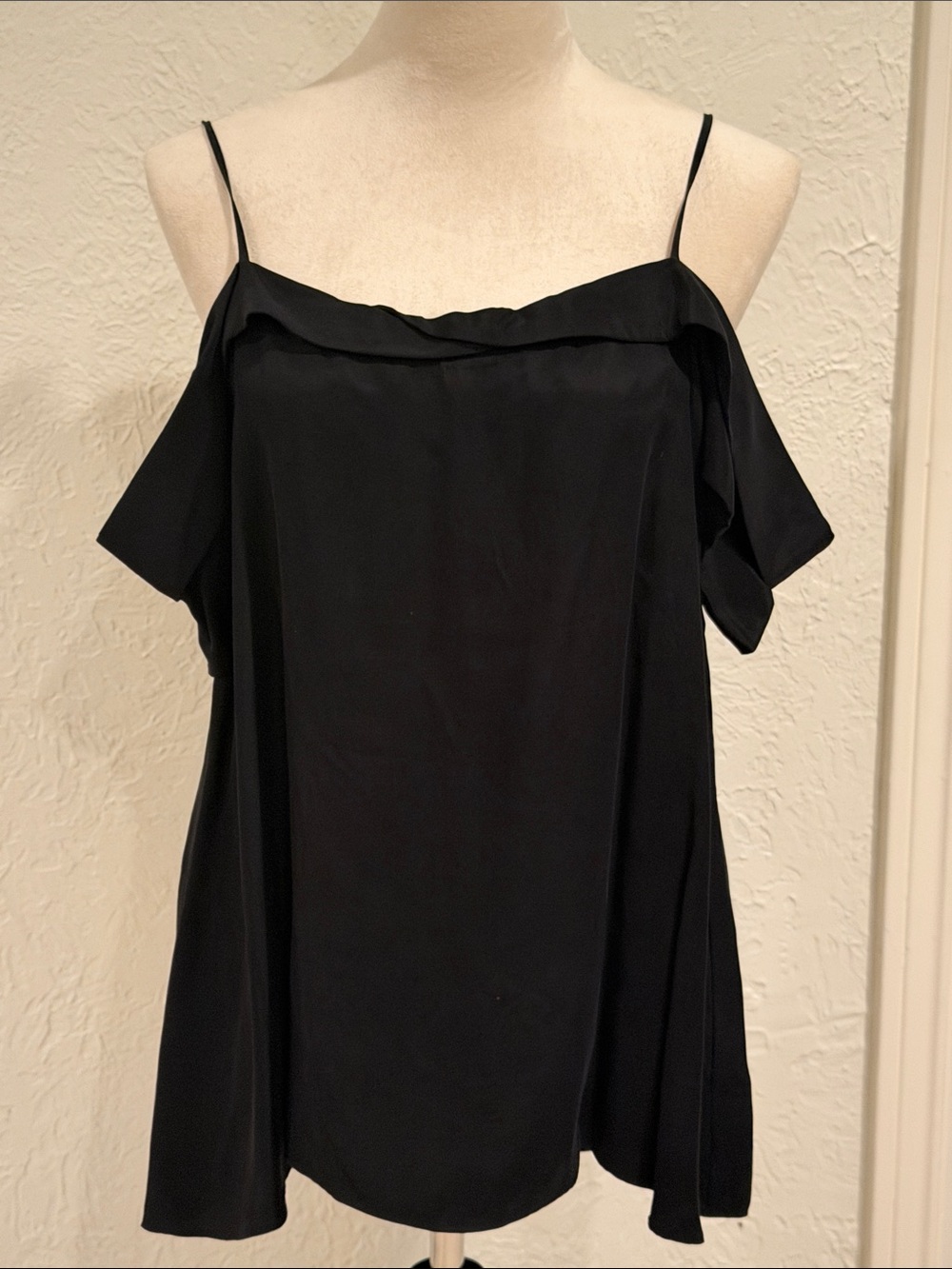 Anthropologie Off-Shoulder trapeze top Viscose size M